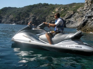 Escursione in moto d'acqua Giens Porquerolles